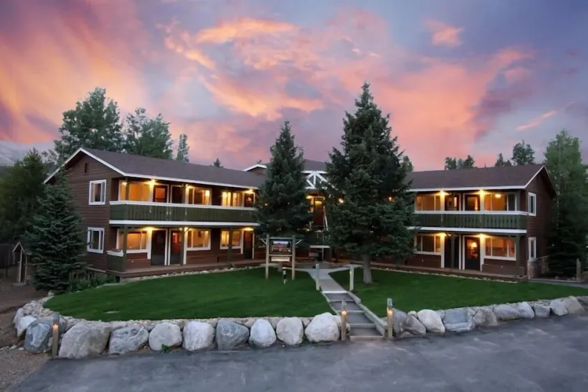 Breckenridge Park Meadows - Image 1