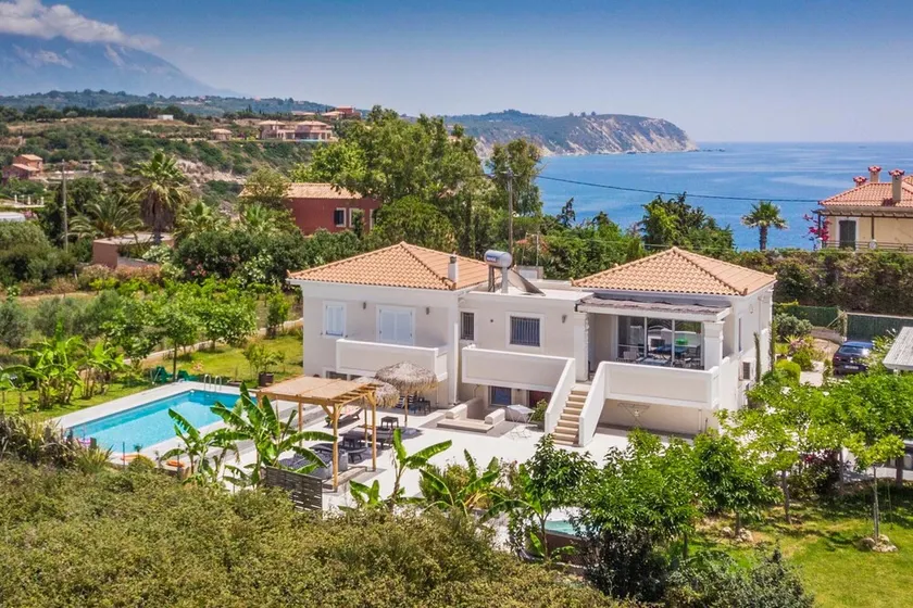 Ai Helis Beach House - Image 1