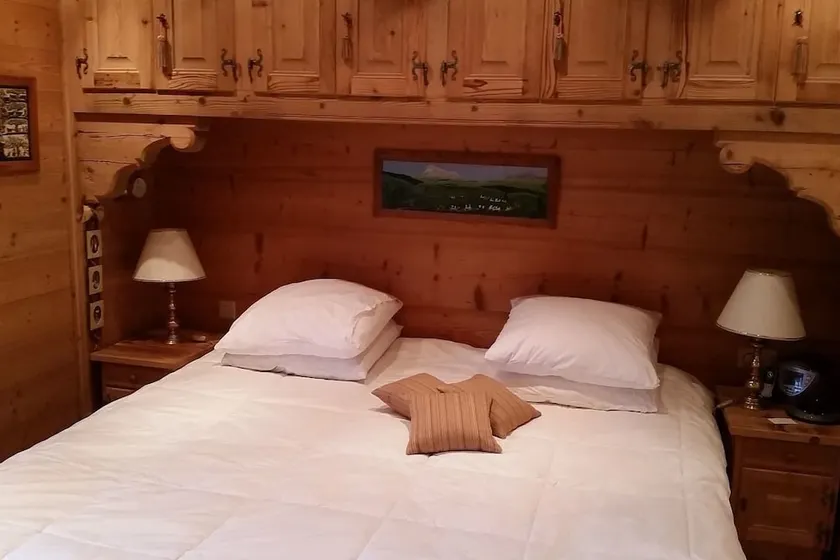 Gstaad - Luxury Flat in Rougemont - Image 1