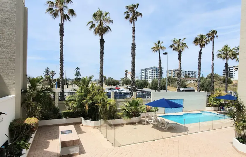 Sandcastles Luxury Retreat Apartment - Image 1