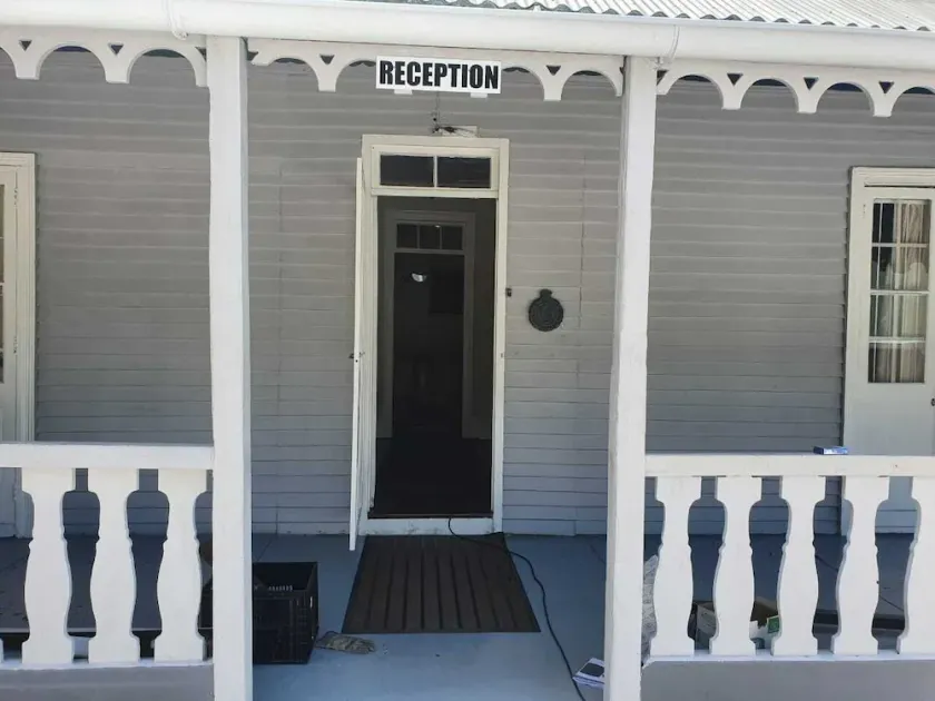 The Monument Guesthouse - Image 1