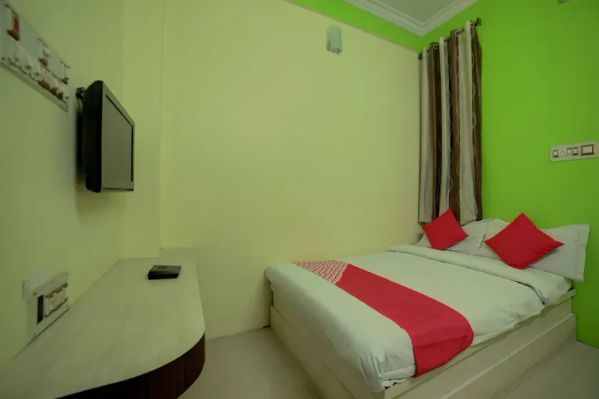 OYO 30243 Hotel Sanwariya Bhagwan - Image 1