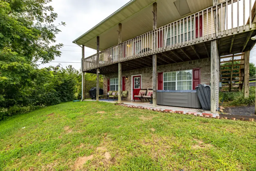 Mountain View Place - Image 1