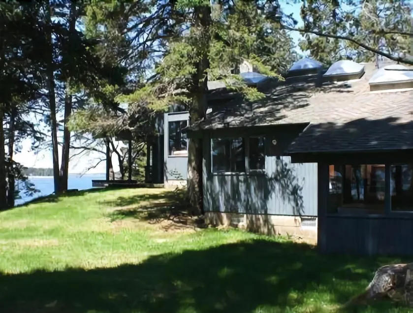 Kelley Point Home - Image 1