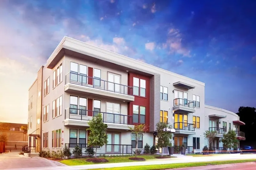 Turtle Creek Apartments by Frontdesk - Image 1