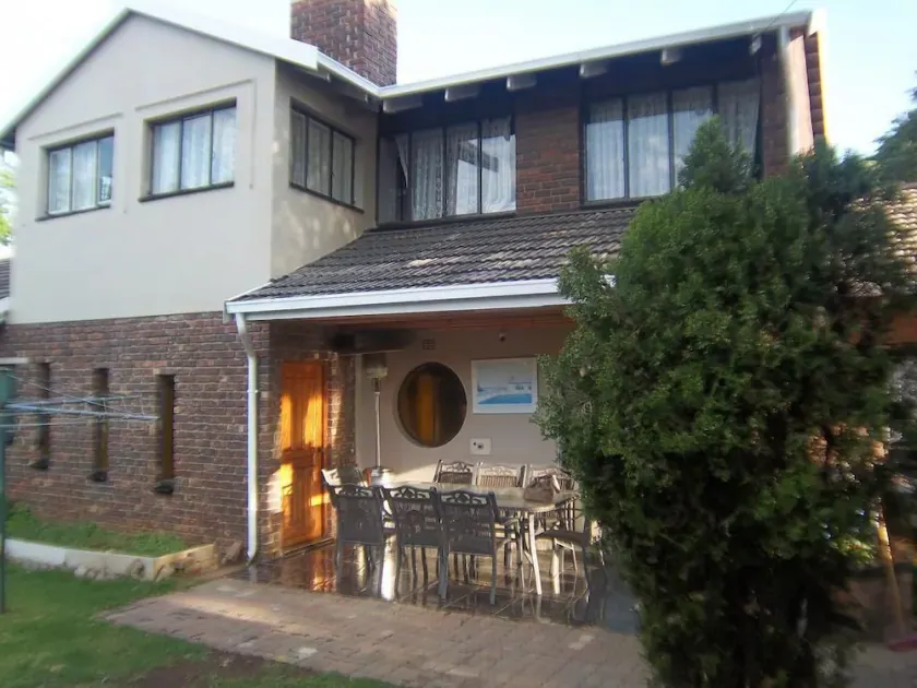 Franchise Sister Guest House - Image 1