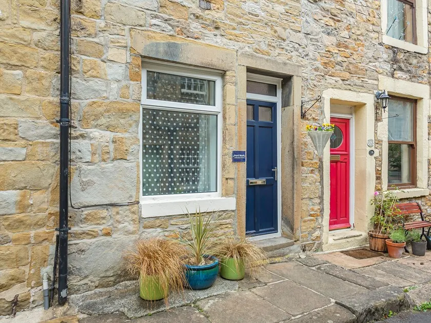 Porri Nook - Image 1
