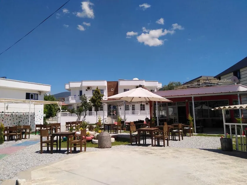 Akbuk Otel Restaurant - Image 1
