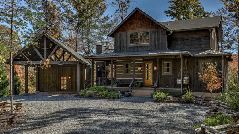 Singing Pines - Mountain Views | Hot Tub | Screened Porch | Fire Pit - Image 1