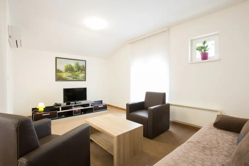 Lala Luxury Suites - Image 1