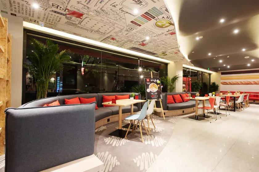 Ibis Lanzhou Anning East Road - Image 1