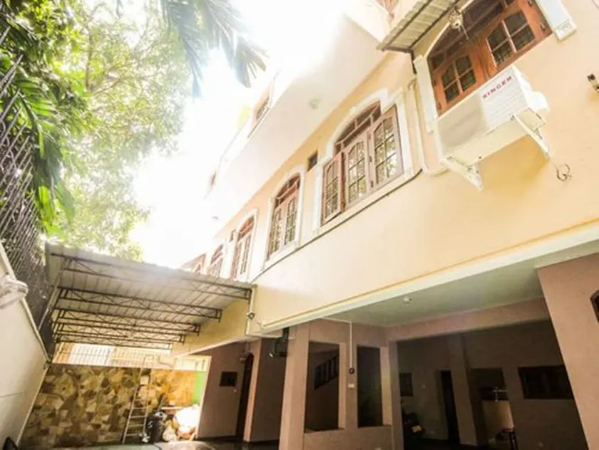 OYO 109 The Bro Hotel - Image 1