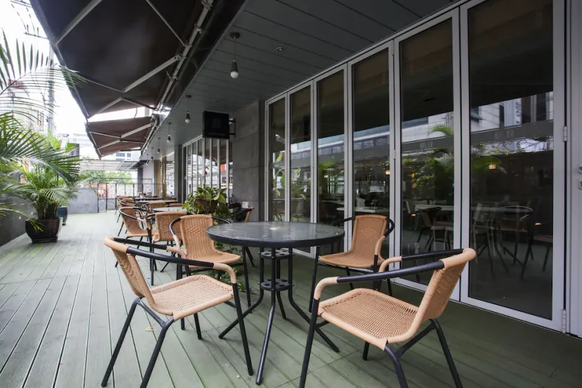 Suwon Reve Hotel - Image 1