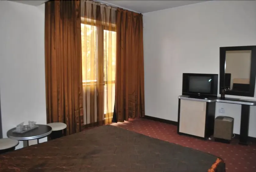 Localizare Hotel Coral - Image 1