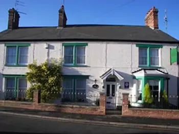 The Beeches Guest House - Image 1