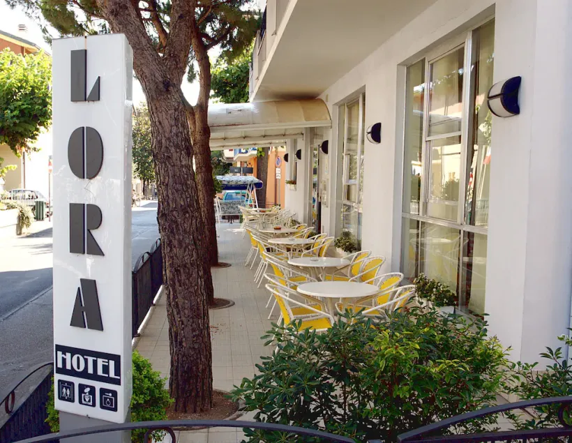 Hotel Lora - Image 1