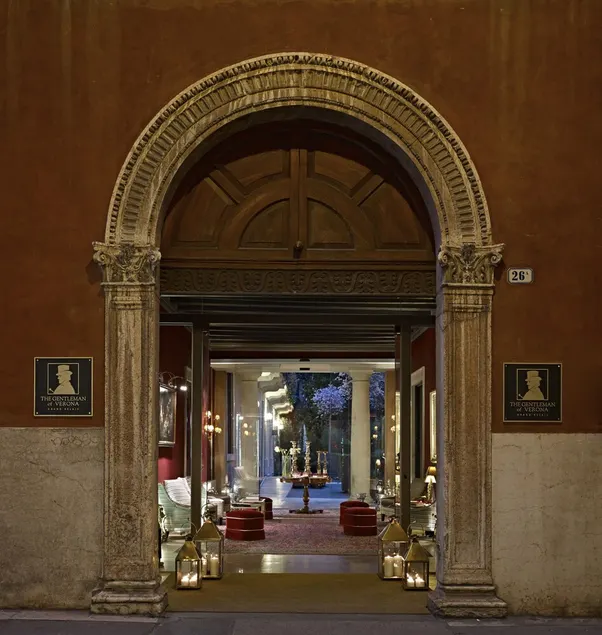 The Gentleman of Verona - Image 1