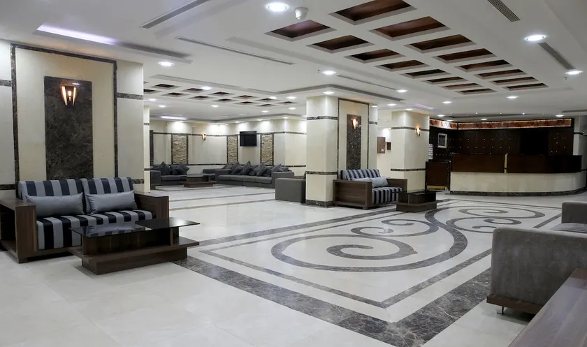 Snood Al Azama Hotel - Image 1