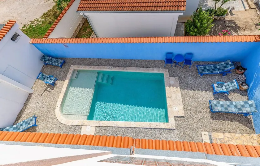 Amazing Home in Pomer With Wifi and 6 Bedrooms - Image 1