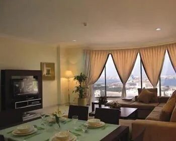 Sea Scene Hotel Apartments - Image 1