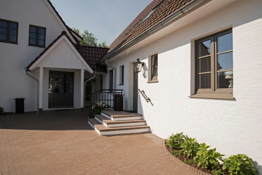 Hooks Boutique Hotel - Image 1
