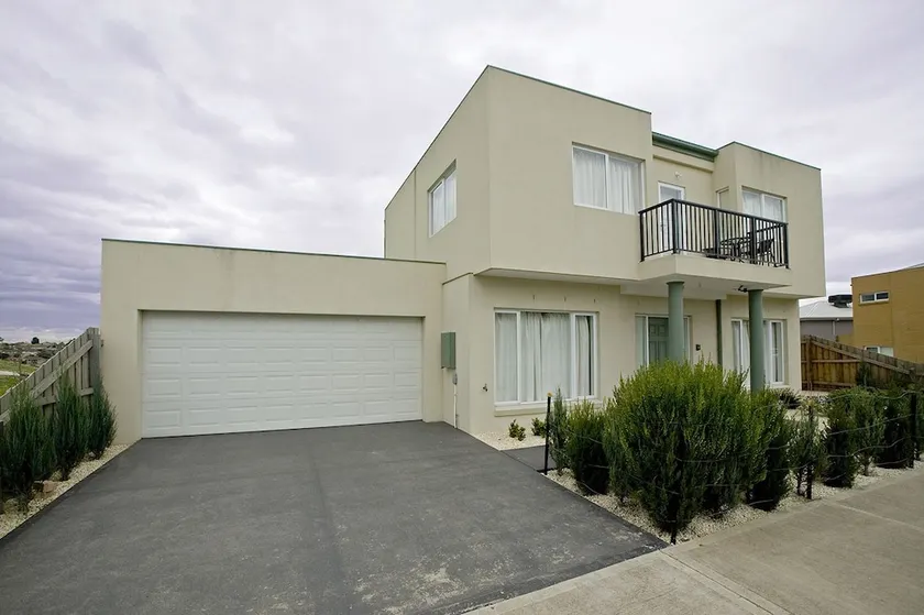 City Condo - Melbourne - Image 1