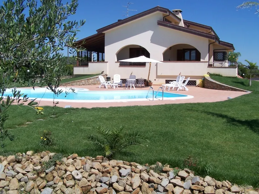 Agriturismo La Tavernetta - Image 1