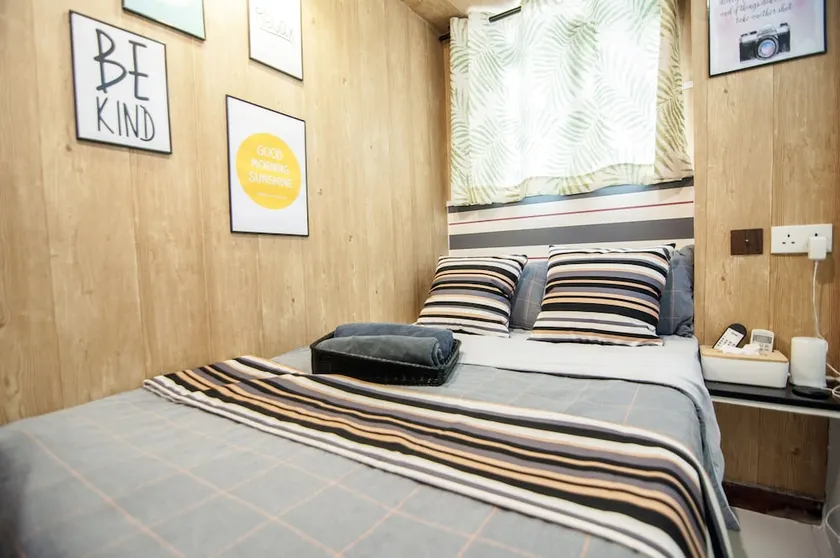 Hawaii International Hostel - Image 1