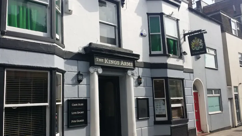 Kings Arm's Hostel - Image 1