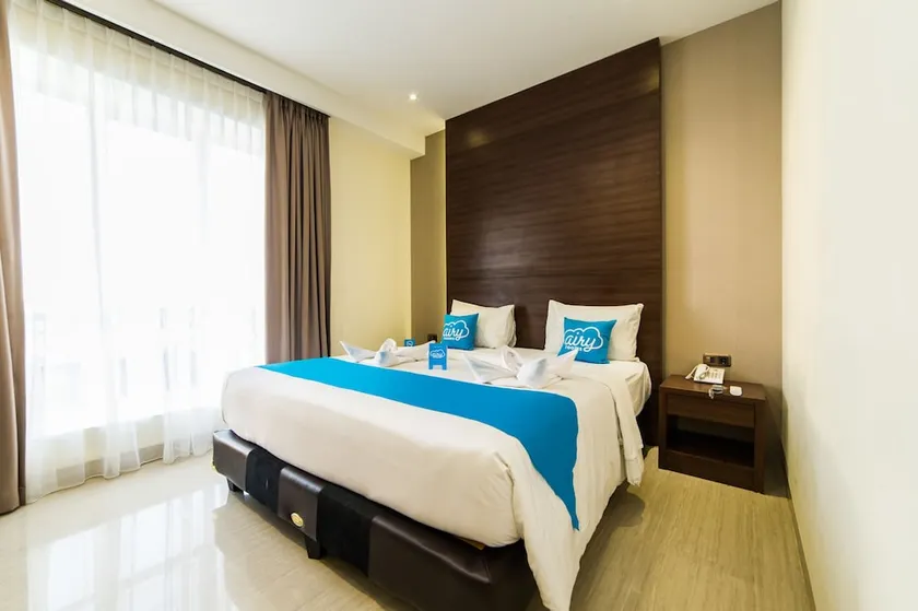 Airy Boulevard Ahmad Yani 17 Manado - Image 1