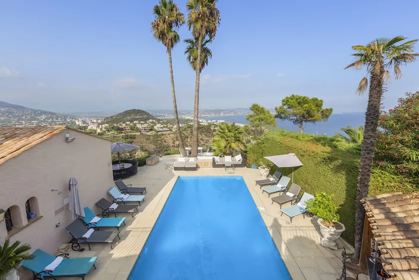 Cannes Mandelieu/theoule Border Lovely 6-bed Villa - Image 1