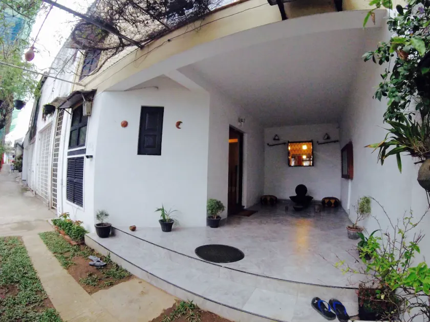 Colombo Haven - Image 1