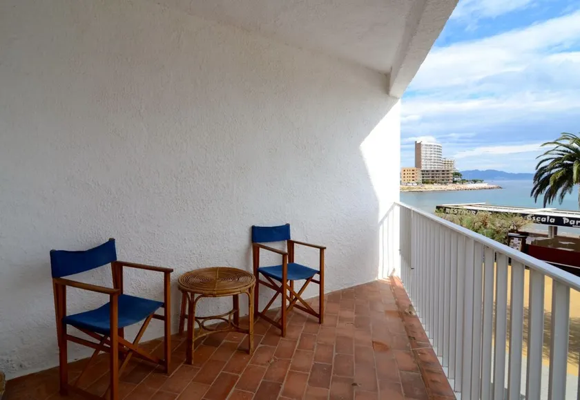 Apartamento  Riells Park - Image 1