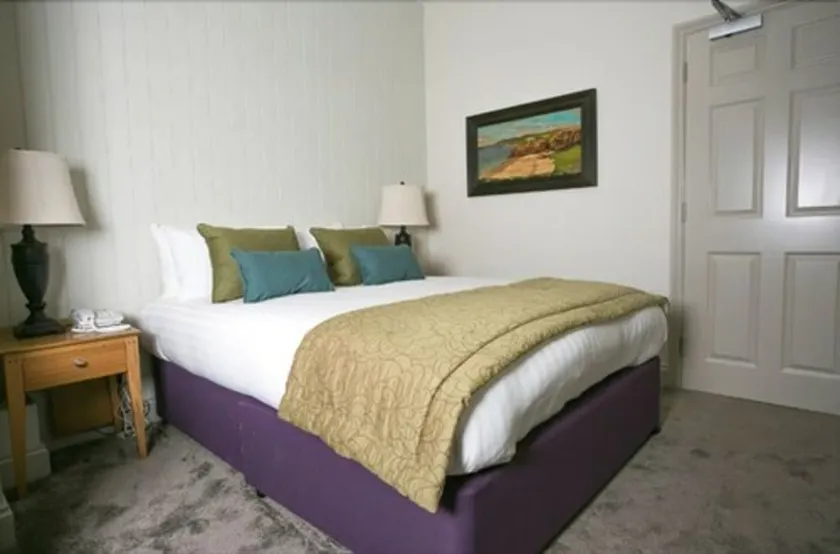 The George at Baldock Boutique Hotel - Image 1