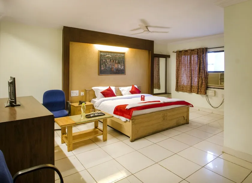 Oyo 7707 Corpo Suites - Image 1