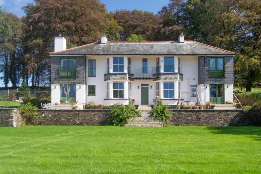 Stunning 6-bed House With Huge Garden on Dartmoor - Image 1