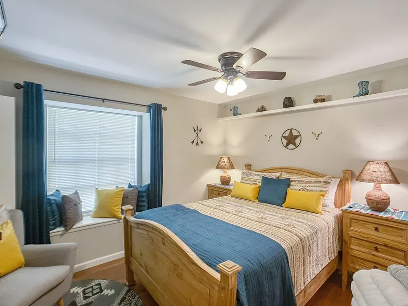 Southwest Splendor 2BR Tempe Townhome - Image 1