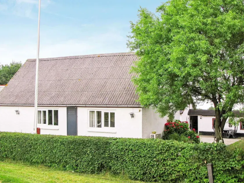 4 stjernet sommerhus i Thyholm - Image 1