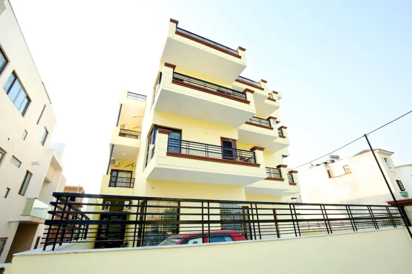 The Sai Villa by OYO Rooms - Image 1