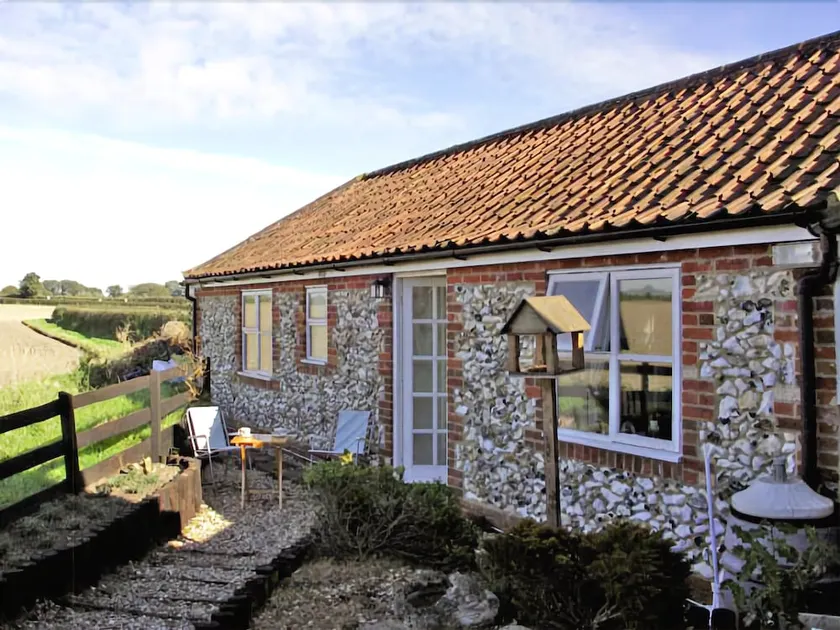 La Petite Maison - Image 1