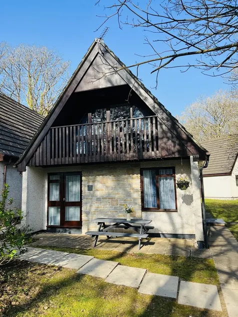 NEW 3BD Swiss Style Chalet St Ives Holiday Village - Image 1