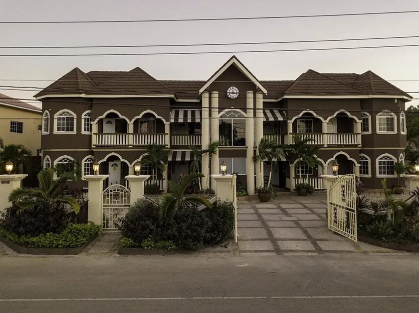 Clock Tower Guest House - Image 1