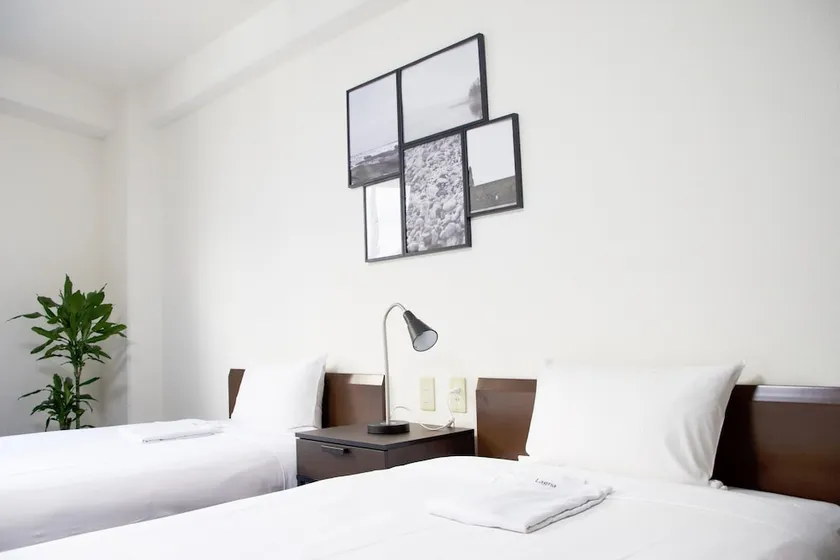 Travel Inn - Image 1