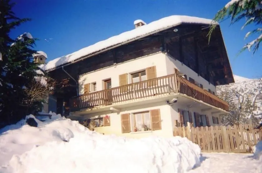 Apartment With 3 Bedrooms in Hauteluce, With Wonderful Mountain View, Furnished Terrace and Wifi - 700 m From the Slopes - Image 1