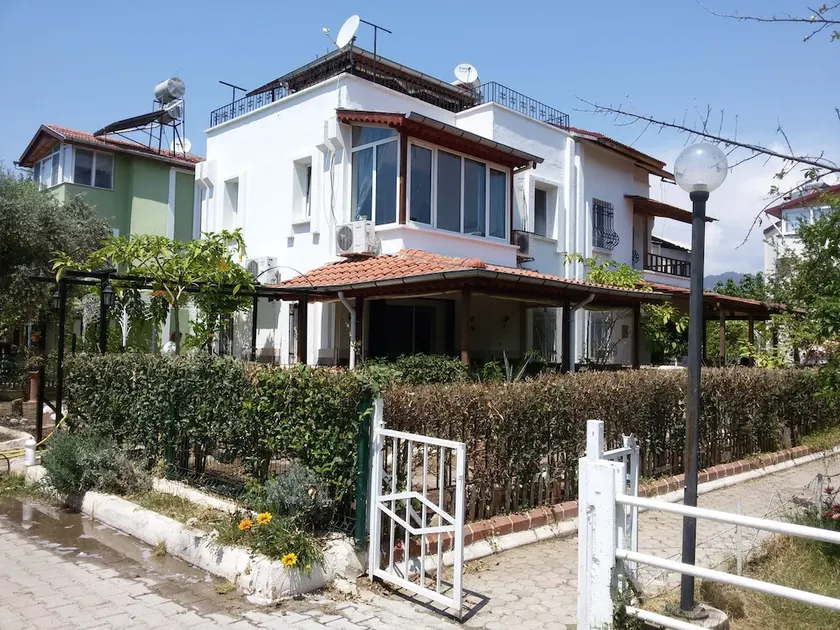 Ciftlik Apartments - Image 1