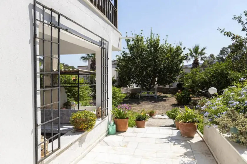 Cozy House with Garden in Bodrum - Image 1