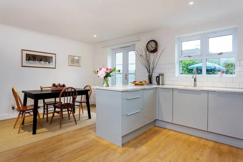 Chiswick Riverside Home - Image 1