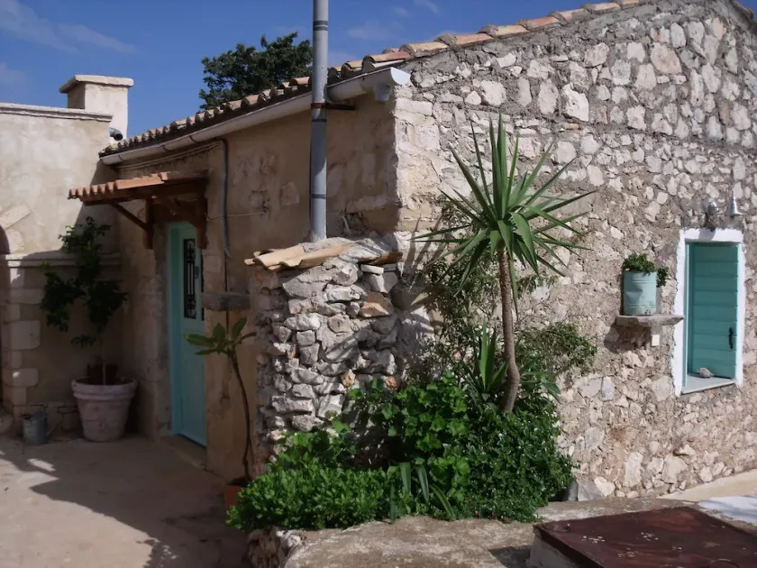 Delightful Stone Greek Cottages - Daisy Studio Marguerite one half bdrms - Image 1