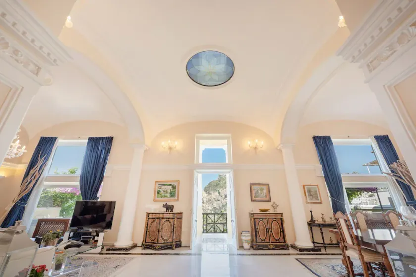 Villa Quattro Colonne - Image 1