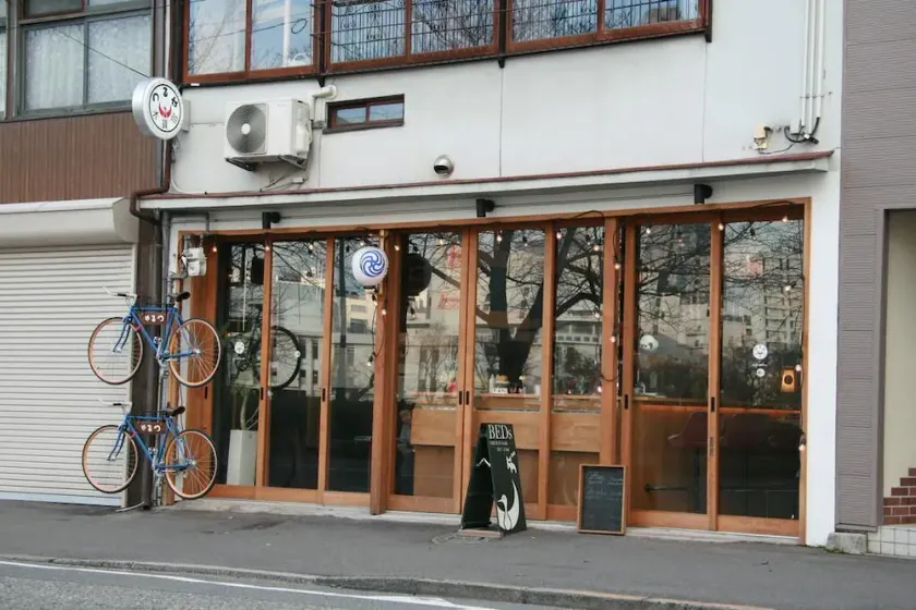 Tsuruya Guesthouse - Image 1